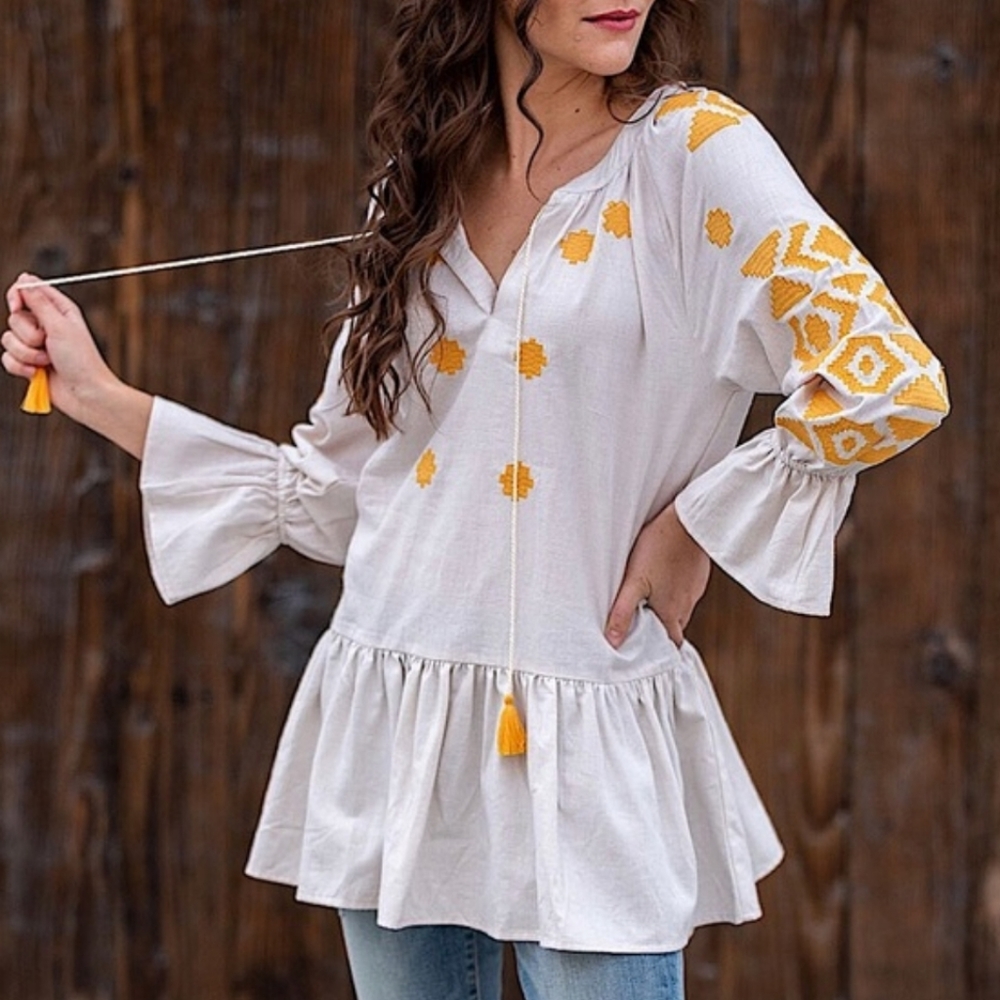 Evy's Tree Jolene Tunic Size Medium NWT